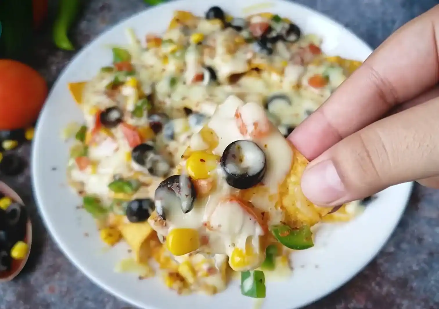 Easy Cheesy Nachos Recipe