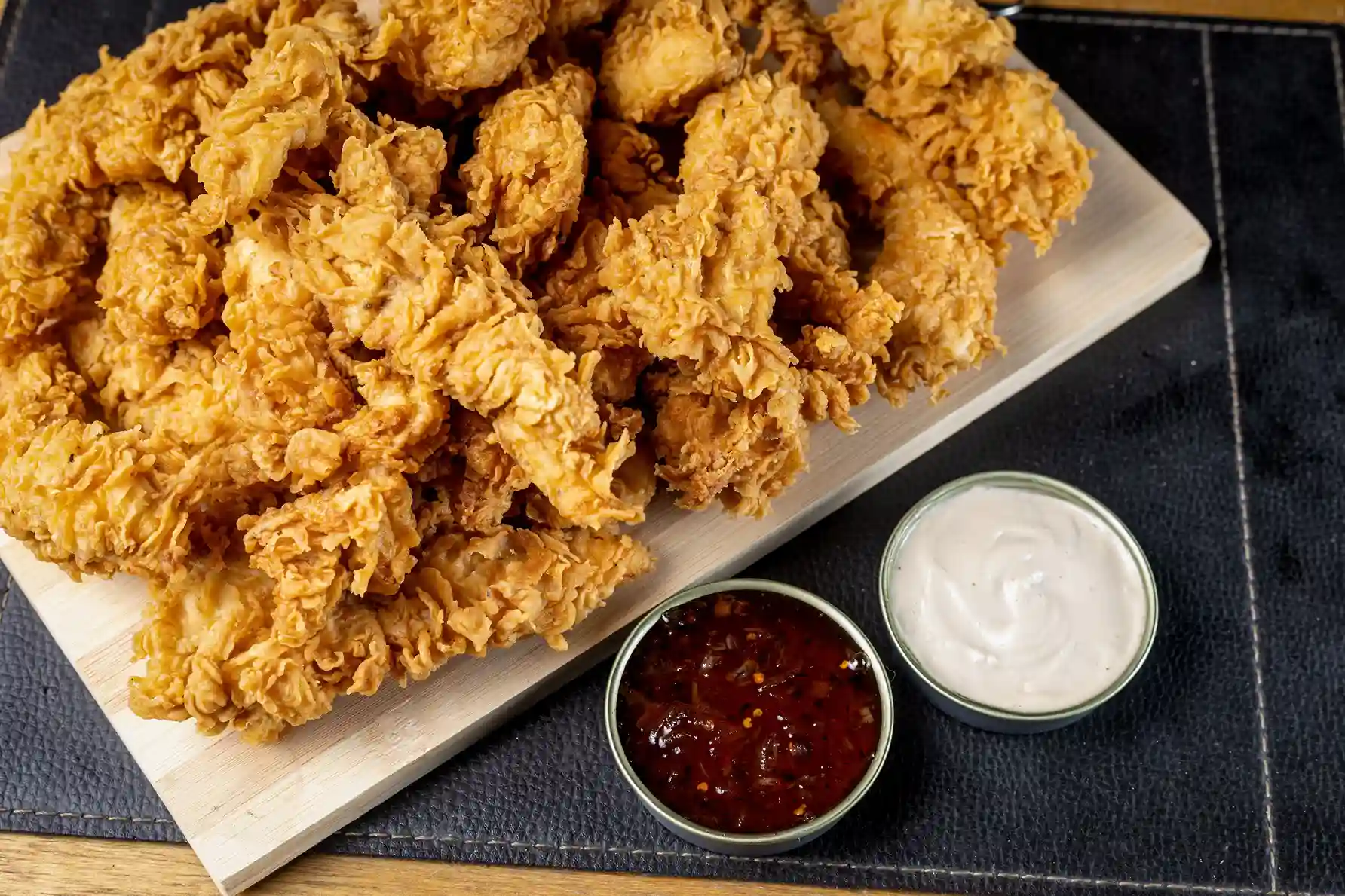 crispy baked chicken tenders with dipping sauce for kids